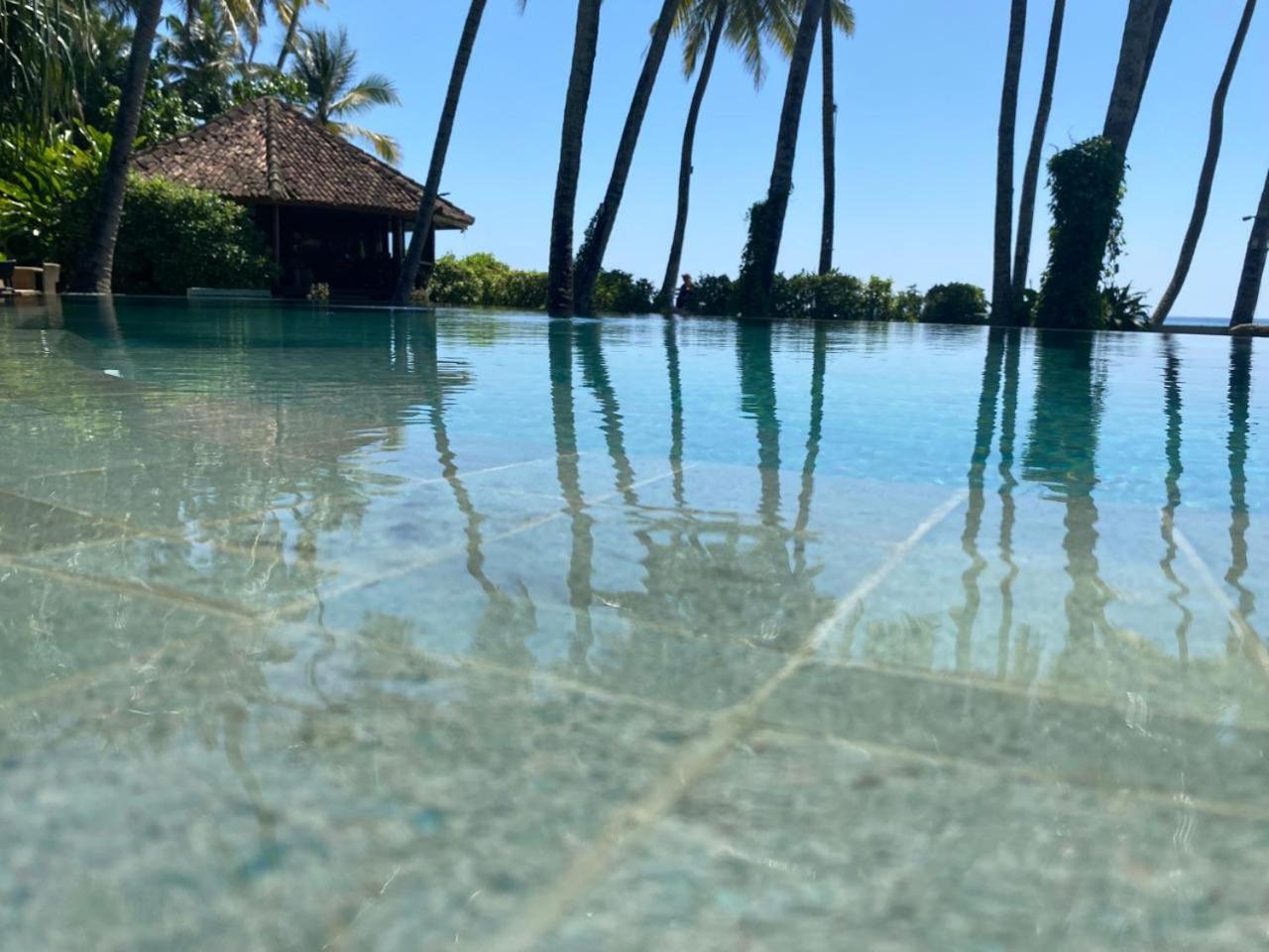 Rockside Cabanas Hotel Unawatuna Eksteriør bilde